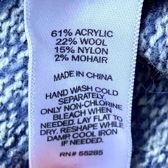 NWOT EXPRESS Wool Mohair Blend Cowl Neck Heather Asymmetrical Hem Sweate… - Picture 3 of 6